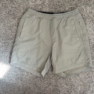 Birddogs Short
